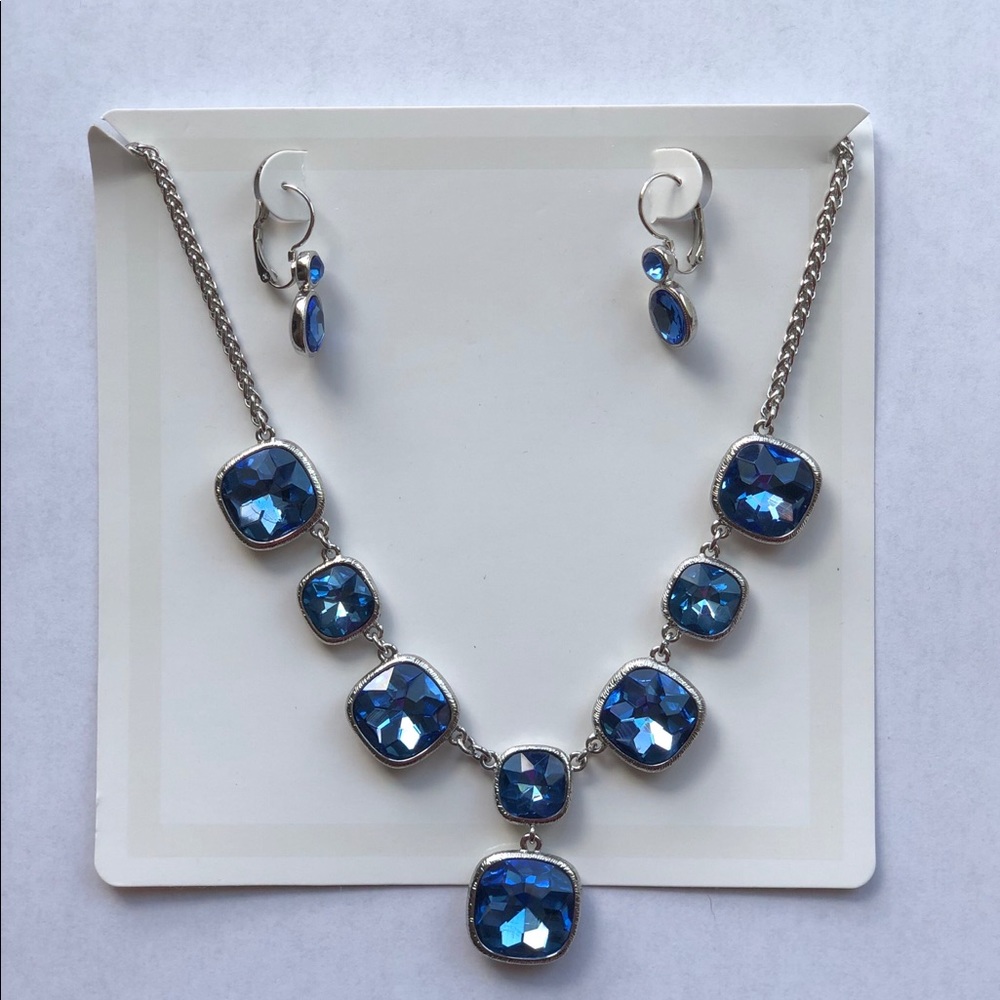Blue necklace and earrings set